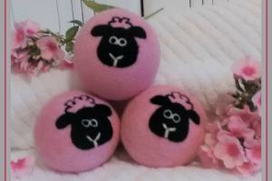 dryer-ball-pink